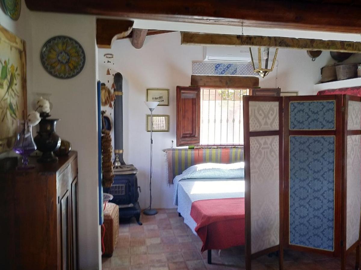 Il Corbezzolo Suite Appartament カステッルッツォ エクステリア 写真